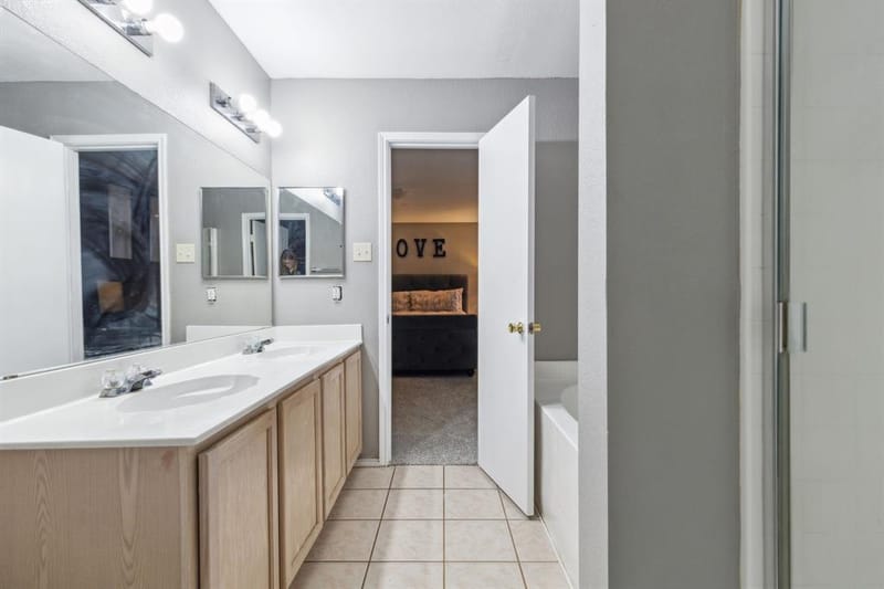 943 Carthage Way, Arlington TX 76017 - Photo 17