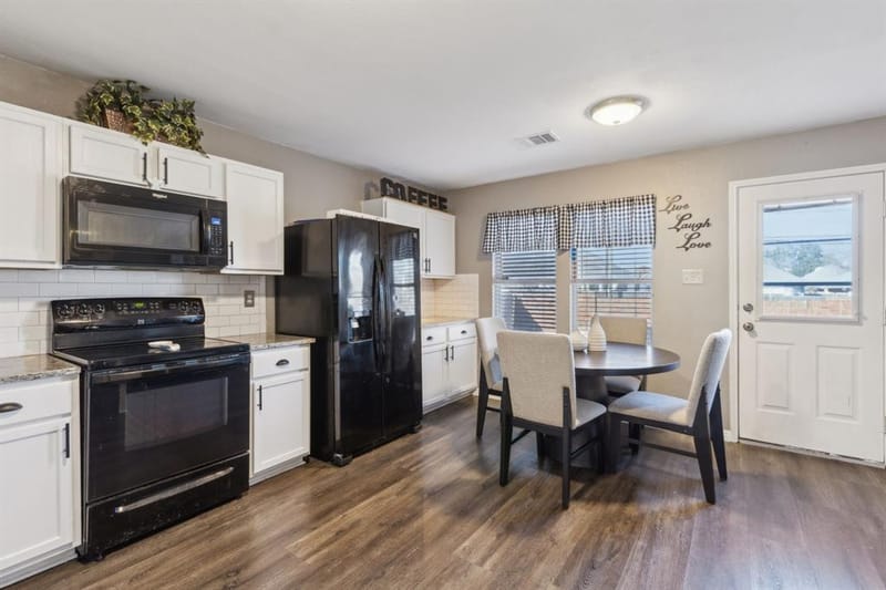 943 Carthage Way, Arlington TX 76017 - Photo 7