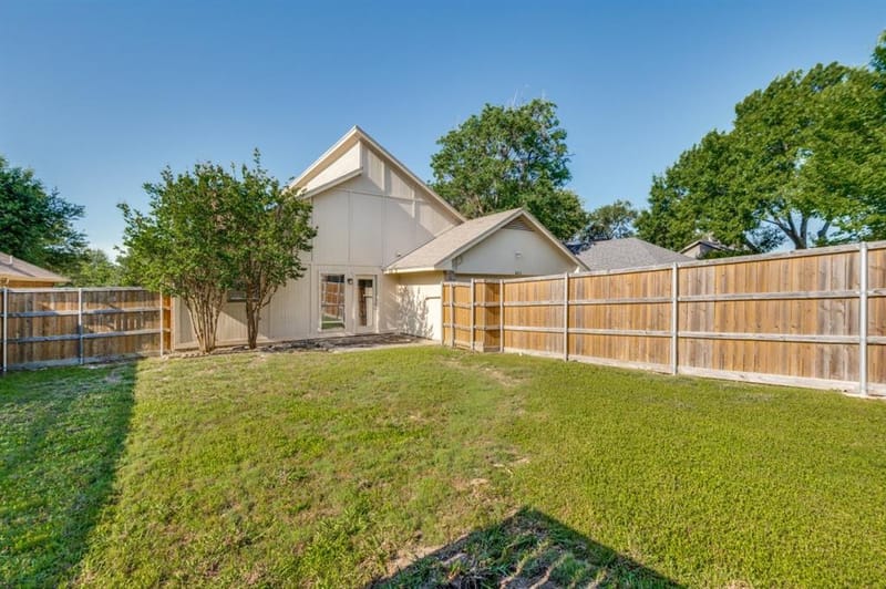 2013 Arles Lane, Carrollton TX 75007 - Photo 19