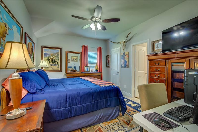 6405 Graceland Drive, Greenville TX 75402 - Photo 15