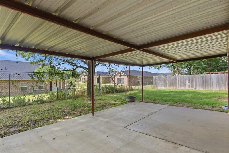 119 Blue Jay Street, Stephenville TX 76401 - Photo 23