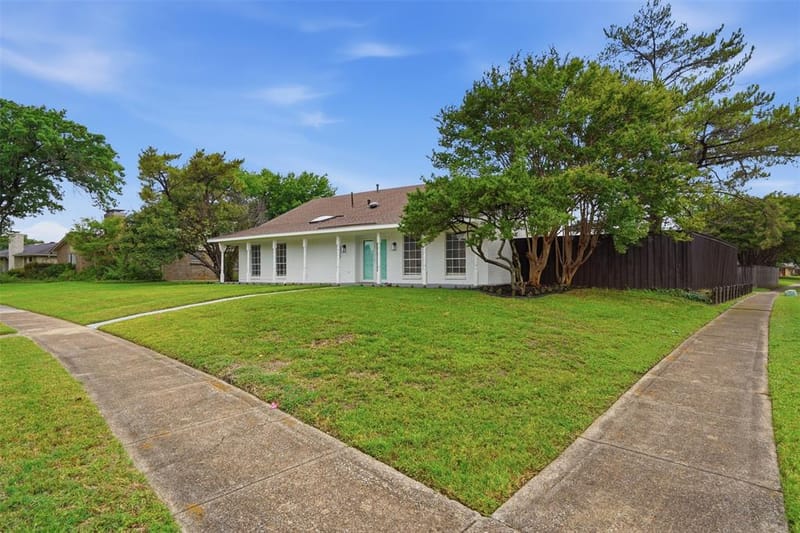 5017 Roundtable Lane, Garland TX 75044 - Photo 4