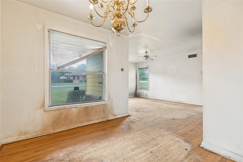 1112 E Ann Arbor Avenue, Dallas TX 75216 - Photo 6