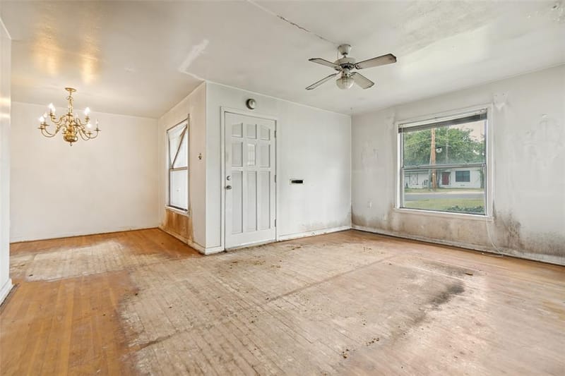 1112 E Ann Arbor Avenue, Dallas TX 75216 - Photo 5
