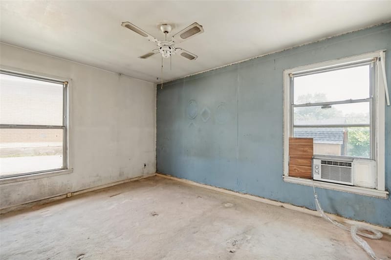 1112 E Ann Arbor Avenue, Dallas TX 75216 - Photo 19