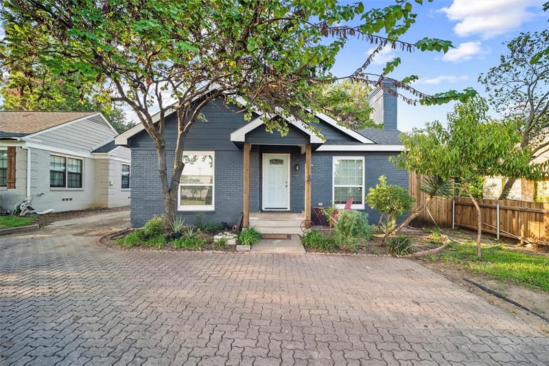 2522 W Jefferson Boulevard, Dallas TX 75211 - Photo 2
