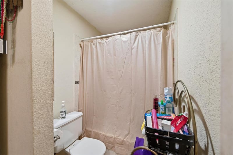 10464 Woodleaf Drive, Dallas TX 75227 - Photo 14