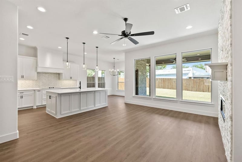 902 Boston Lane, River Oaks TX 76114 - Photo 15