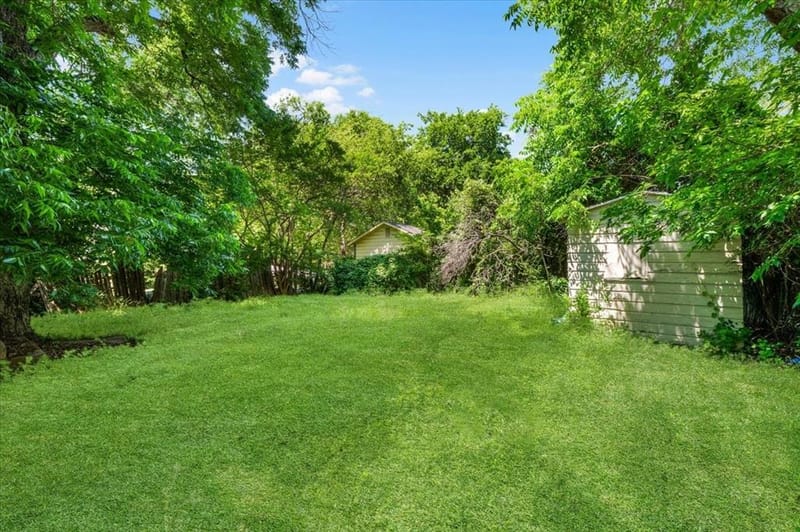 2532 Chicago Avenue, Fort Worth TX 76103 - Photo 13
