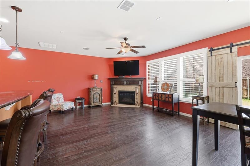 399 Dublin Street, Lewisville TX 75067 - Photo 9