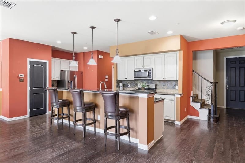 399 Dublin Street, Lewisville TX 75067 - Photo 4