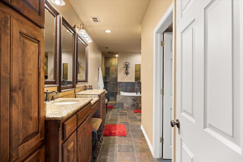1704 Texas Drive, Glen Rose TX 76043 - Photo 23