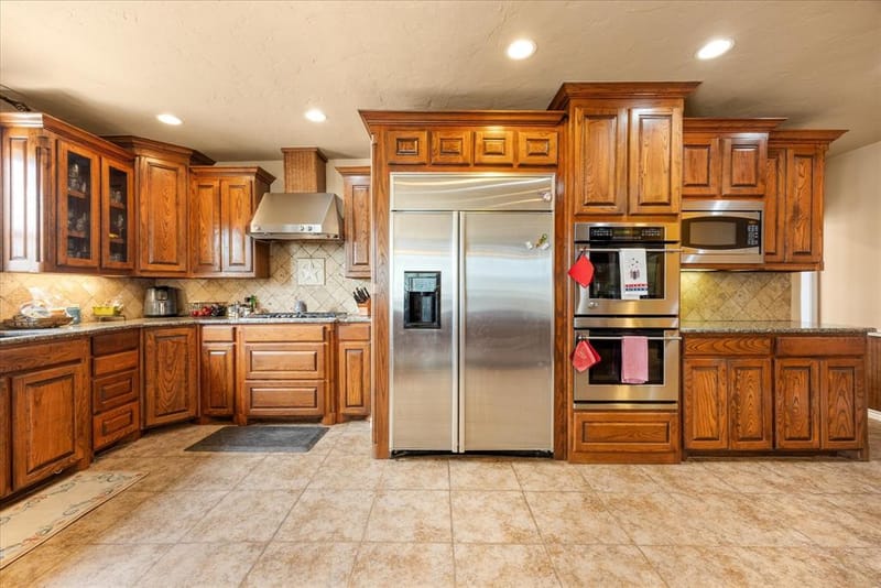 1704 Texas Drive, Glen Rose TX 76043 - Photo 10