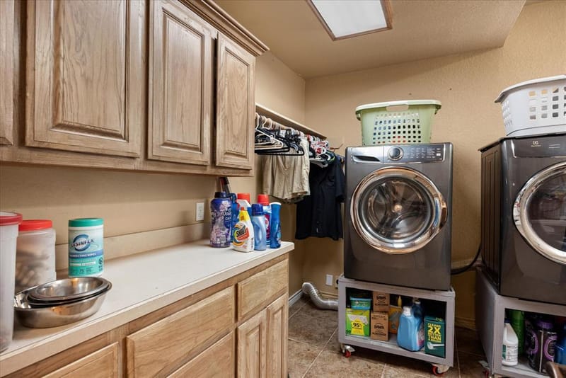 1704 Texas Drive, Glen Rose TX 76043 - Photo 14
