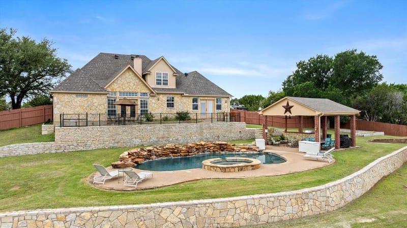1704 Texas Drive, Glen Rose TX 76043 - Photo 37