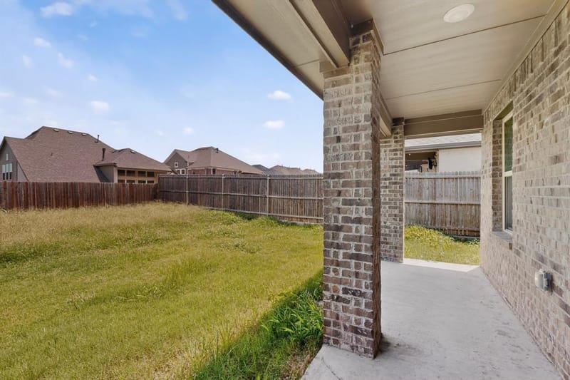 430 Forestridge Drive, Fate TX 75087 - Photo 36