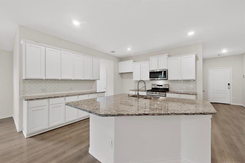 430 Forestridge Drive, Fate TX 75087 - Photo 11