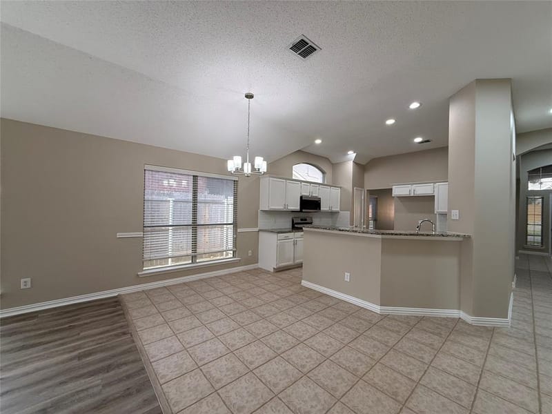 6824 Amberdale Drive, Fort Worth TX 76137 - Photo 13