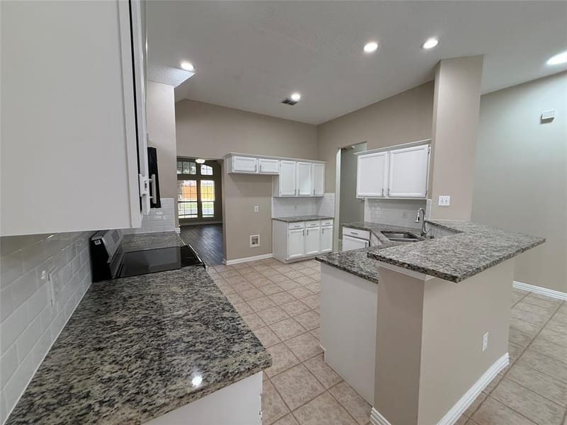 6824 Amberdale Drive, Fort Worth TX 76137 - Photo 17