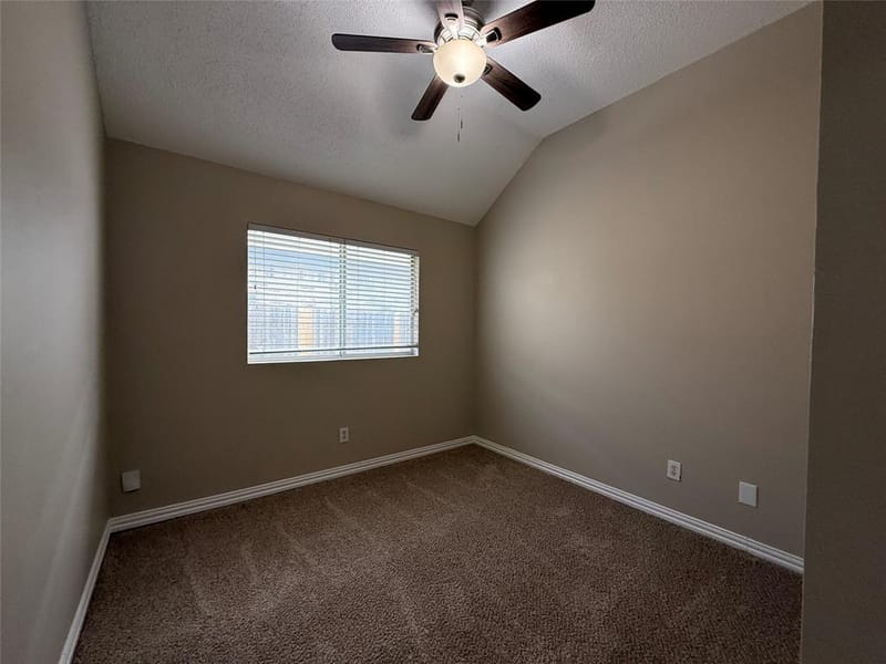 6824 Amberdale Drive, Fort Worth TX 76137 - Photo 32