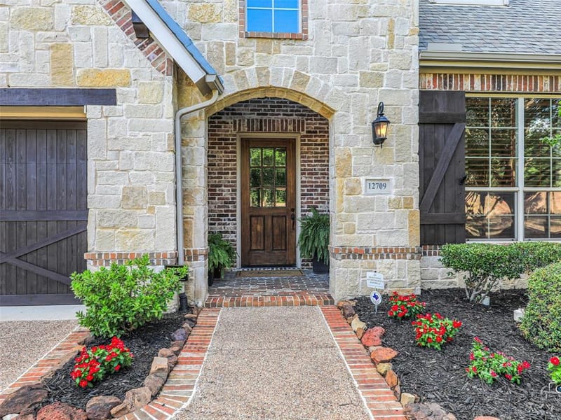 12709 Grand Valley Drive, Frisco TX 75033 - Photo 6
