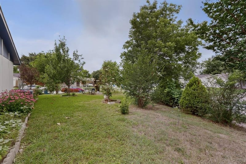 12207 Queen Drive, Balch Springs TX 75180 - Photo 35