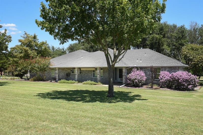 3840 Blackchamp Road, Midlothian TX 76065