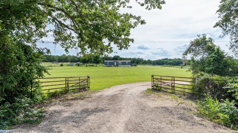 7150 County Road 236, Hico TX 76457