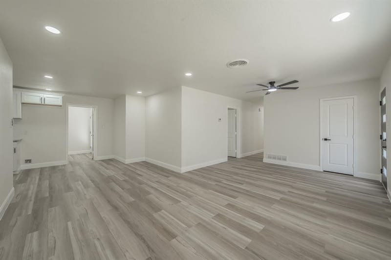 828 Glenda Drive, Bedford TX 76022 - Photo 6