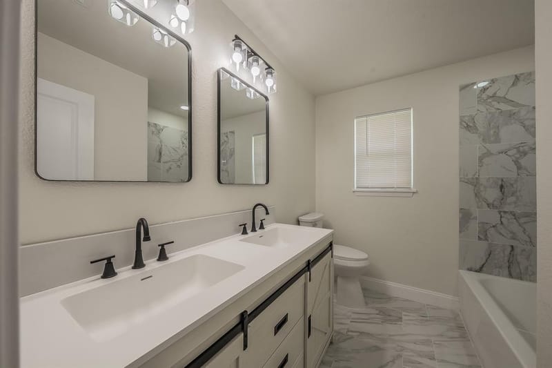 828 Glenda Drive, Bedford TX 76022 - Photo 19
