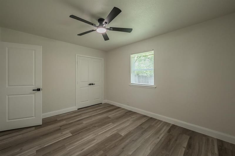 828 Glenda Drive, Bedford TX 76022 - Photo 29