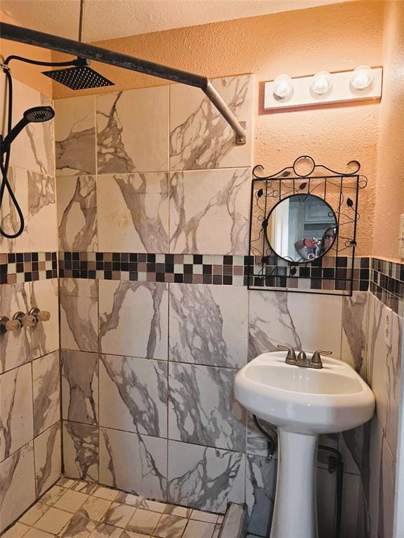 13973 Bee Street, Farmers Branch TX 75234 - Photo 5