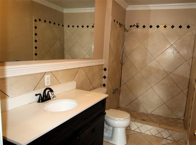 13973 Bee Street, Farmers Branch TX 75234 - Photo 35