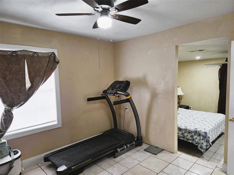 13973 Bee Street, Farmers Branch TX 75234 - Photo 8