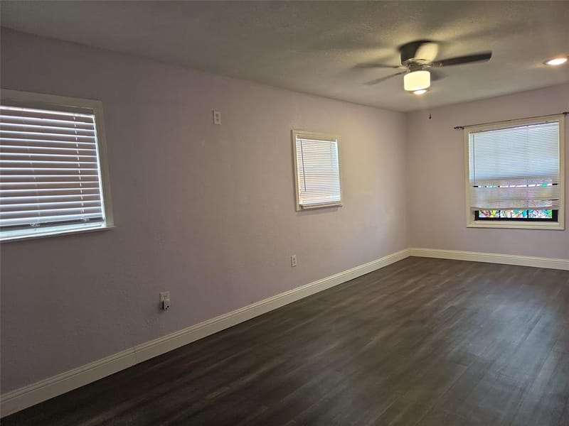 13973 Bee Street, Farmers Branch TX 75234 - Photo 21