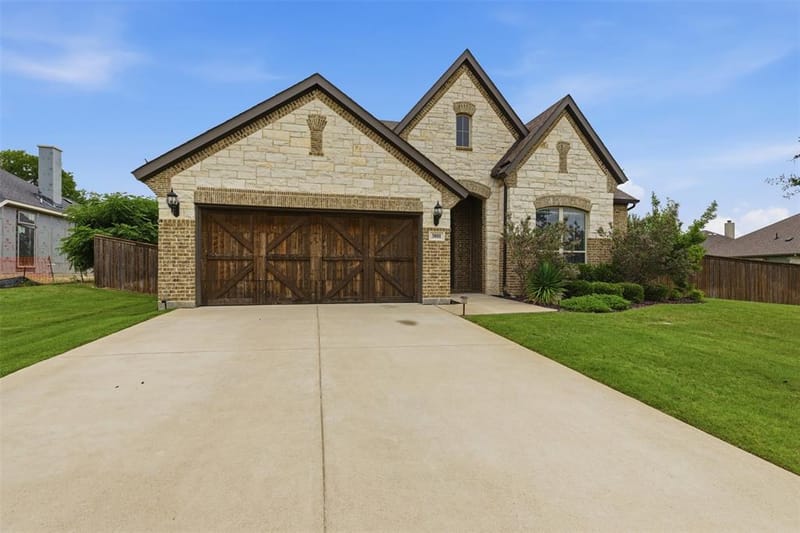 3801 Grove Valley Road, Midlothian TX 76065