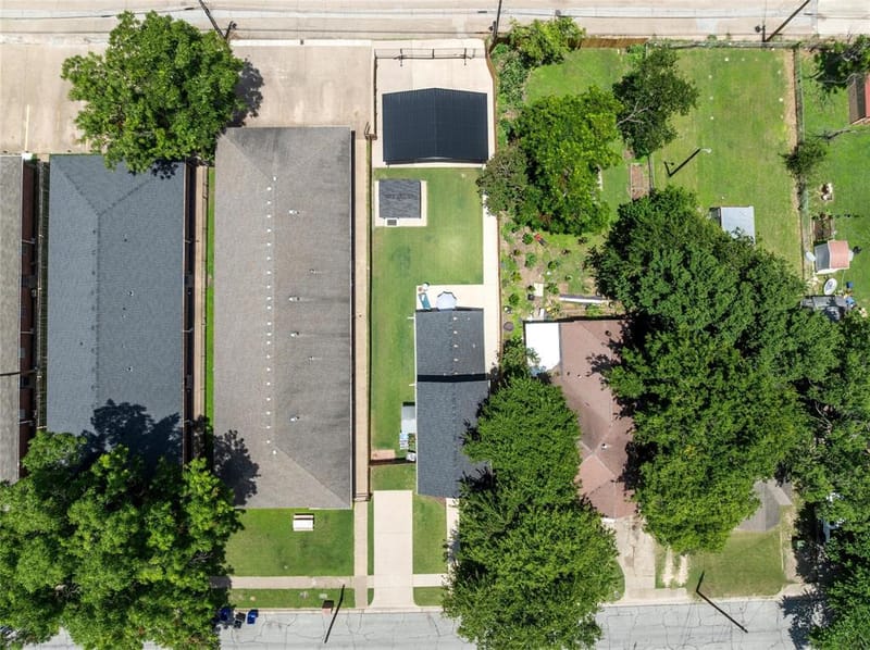 1231 Bagby Avenue, Waco TX 76706 - Photo 32
