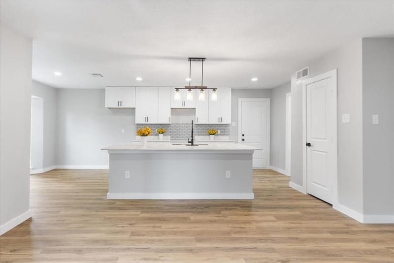 706 W Five Mile Parkway, Dallas TX 75224 - Photo 17