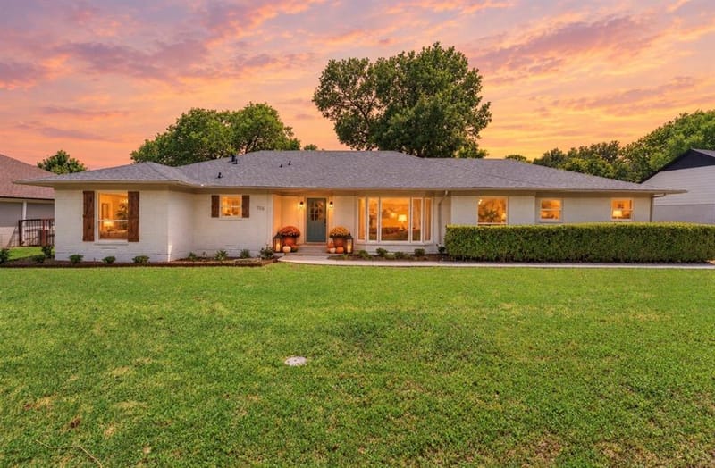 706 W Five Mile Parkway, Dallas TX 75224 - Photo 3