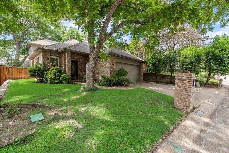 2314 Club Oaks Court, McKinney TX 75072