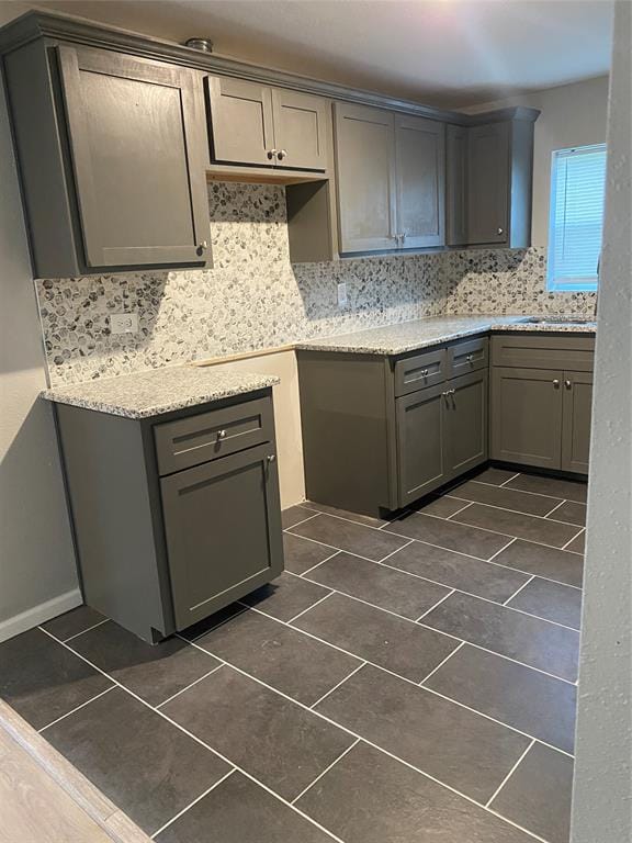 324 Hogan Lane, Bellmead TX 76705 - Photo 17