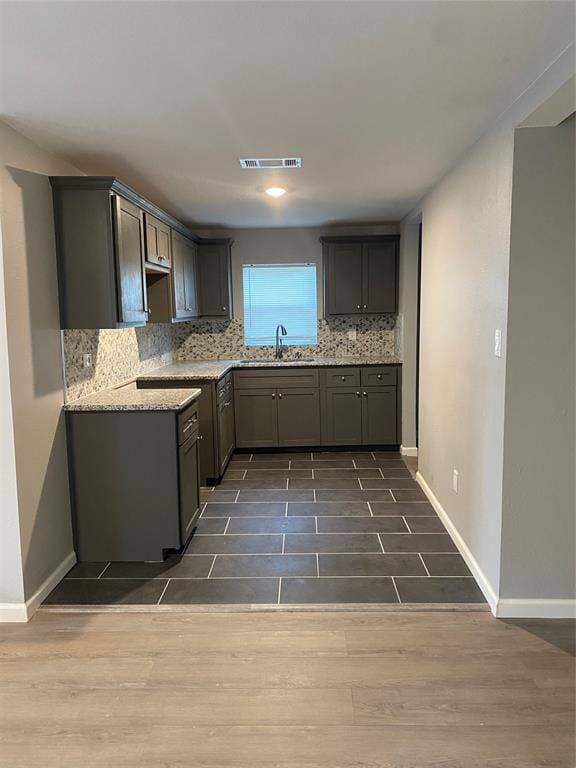 324 Hogan Lane, Bellmead TX 76705 - Photo 18