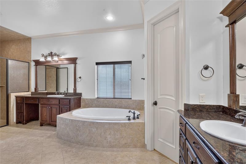 7917 Club Court, Fort Worth TX 76179 - Photo 12