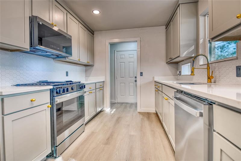 2305 Fenestra Drive, Dallas TX 75228 - Photo 23