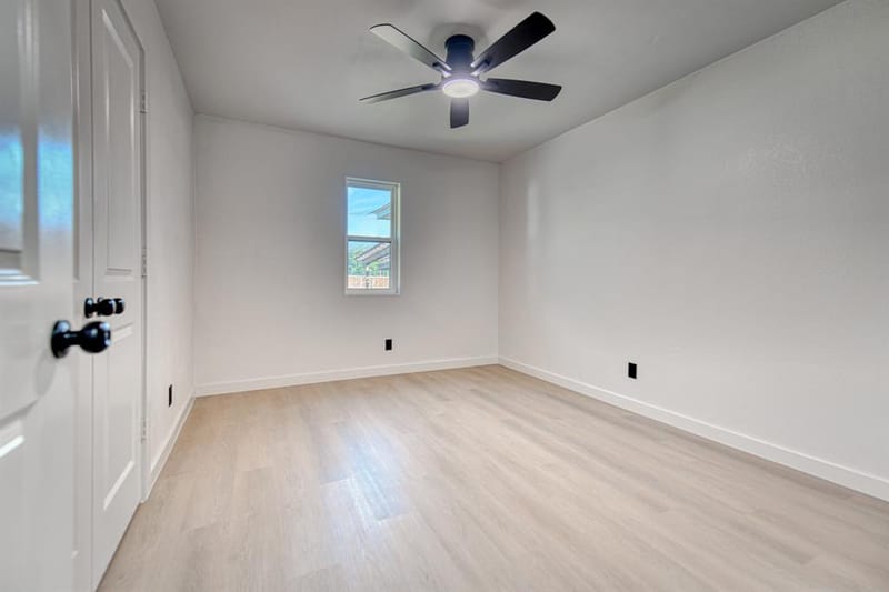 2305 Fenestra Drive, Dallas TX 75228 - Photo 17