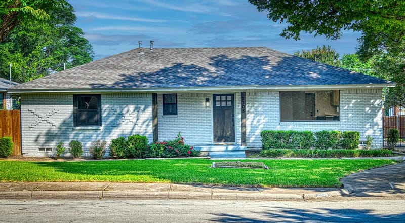 2305 Fenestra Drive, Dallas TX 75228 - Photo 4