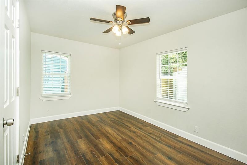 2502 Helmet Street, Irving TX 75060 - Photo 16