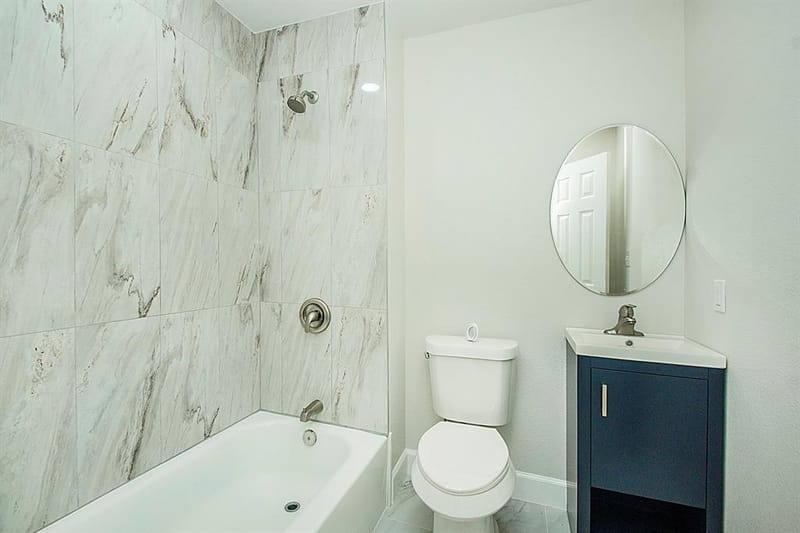 2502 Helmet Street, Irving TX 75060 - Photo 15