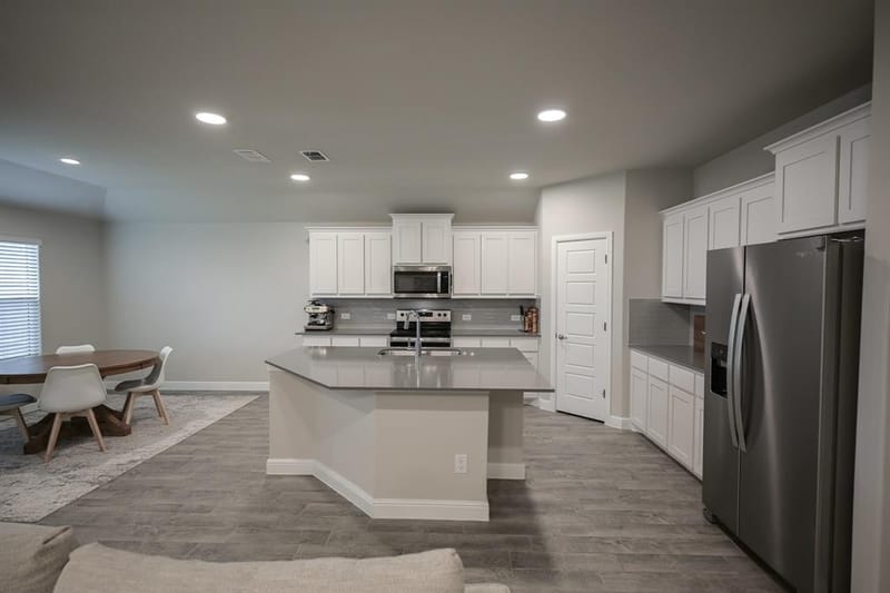 725 Golden Gate Park Road, Alvarado TX 76009 - Photo 14