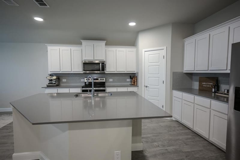 725 Golden Gate Park Road, Alvarado TX 76009 - Photo 15